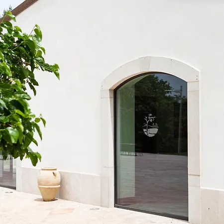 Wine Le Vigne Al Castello 4* Castel Del Monte (Apulia)